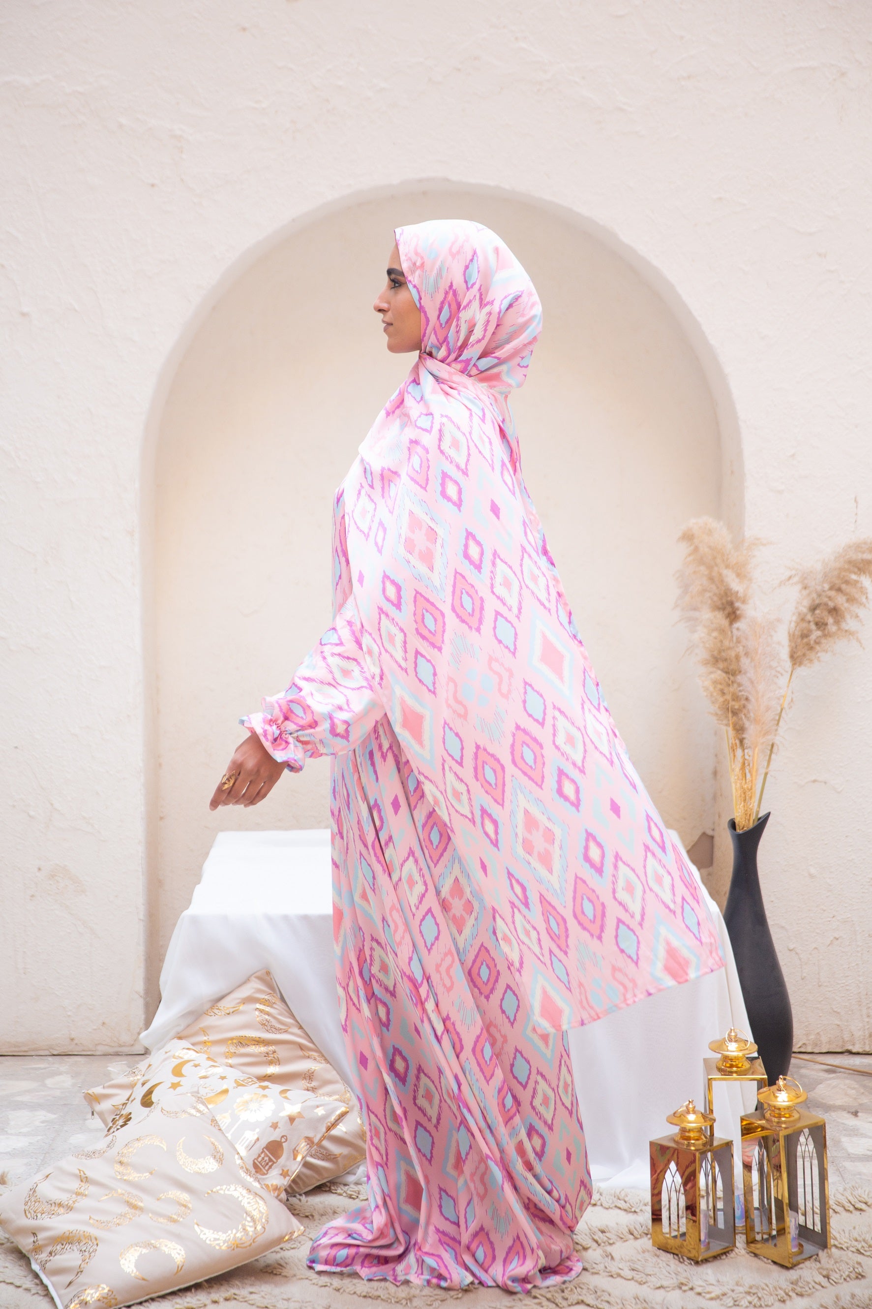 Farah Praying Isdal in from Sotra Hijab – one-piece prayer outfit, soft satin, comfortable 