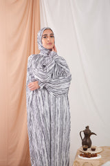 Sehr Praying Isdal in from Sotra Hijab – one-piece prayer outfit, soft satin, comfortable 
